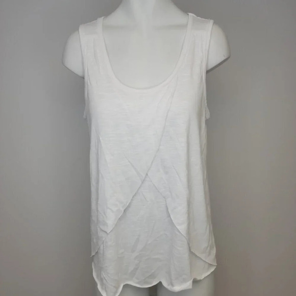 Lord & Taylor  Tank - Picture 3 of 5